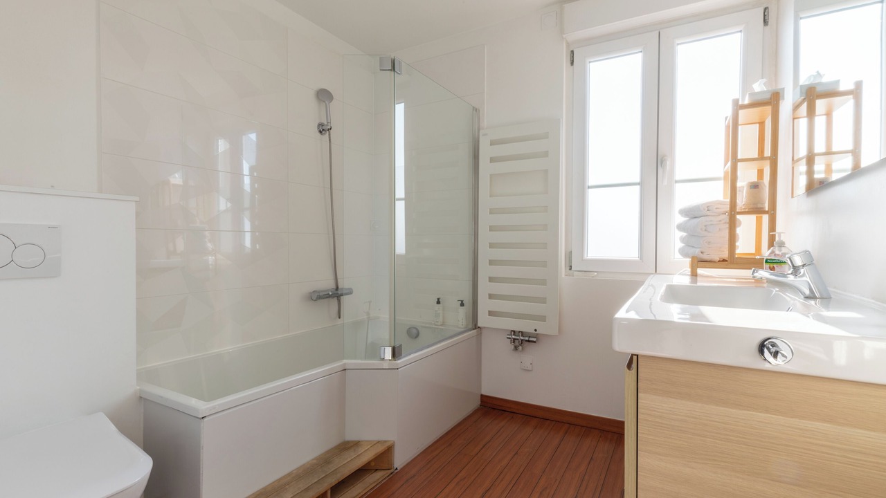 Photo of Bathroom in Centre Erlon