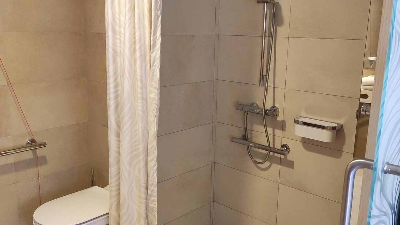 Photo of Bathroom in Uzes