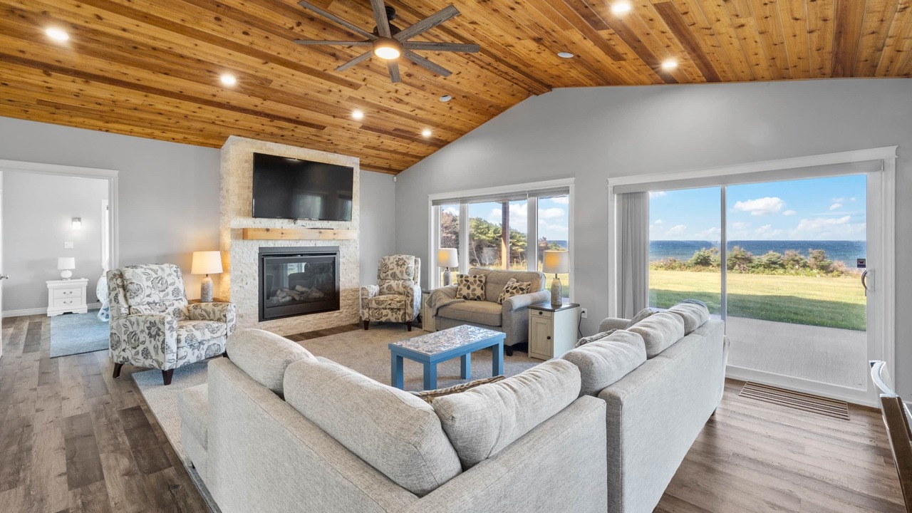 Photo of Livingroom in Lot 46
