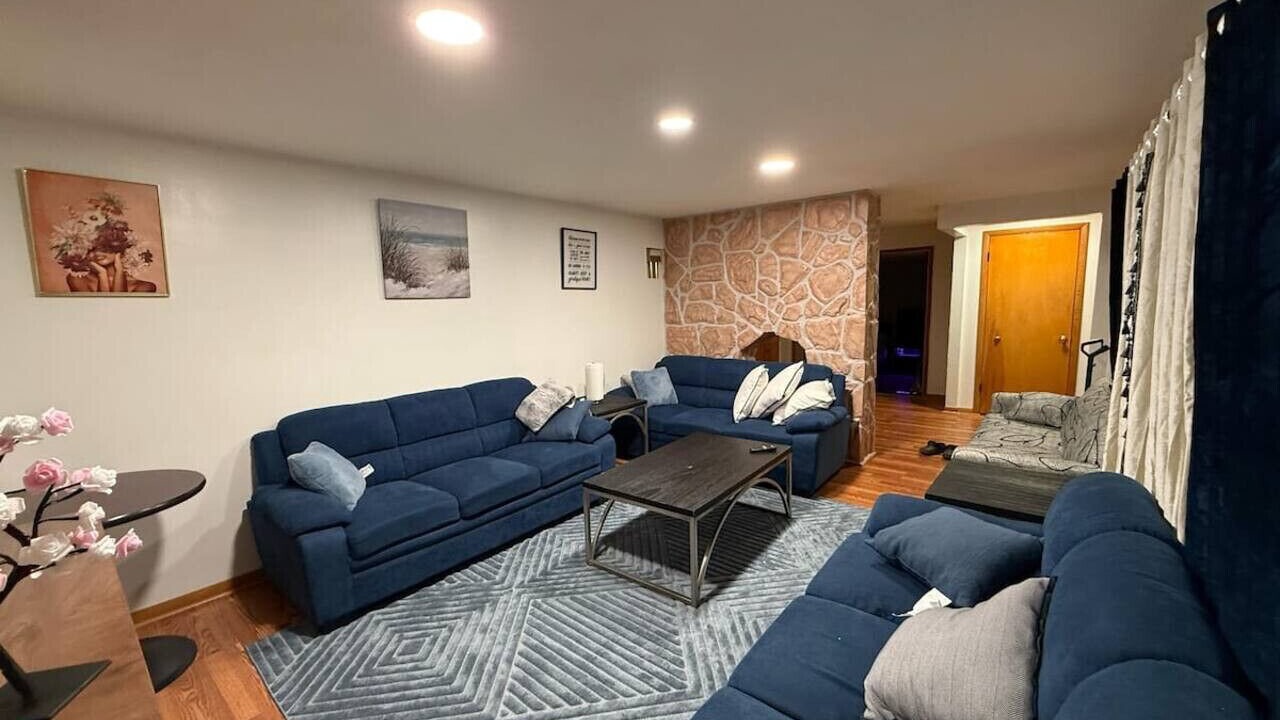 Photo of Livingroom in West Seneca