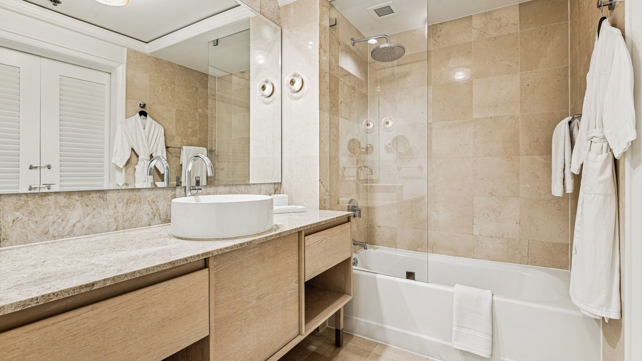 Photo of Bathroom in Key Biscayne