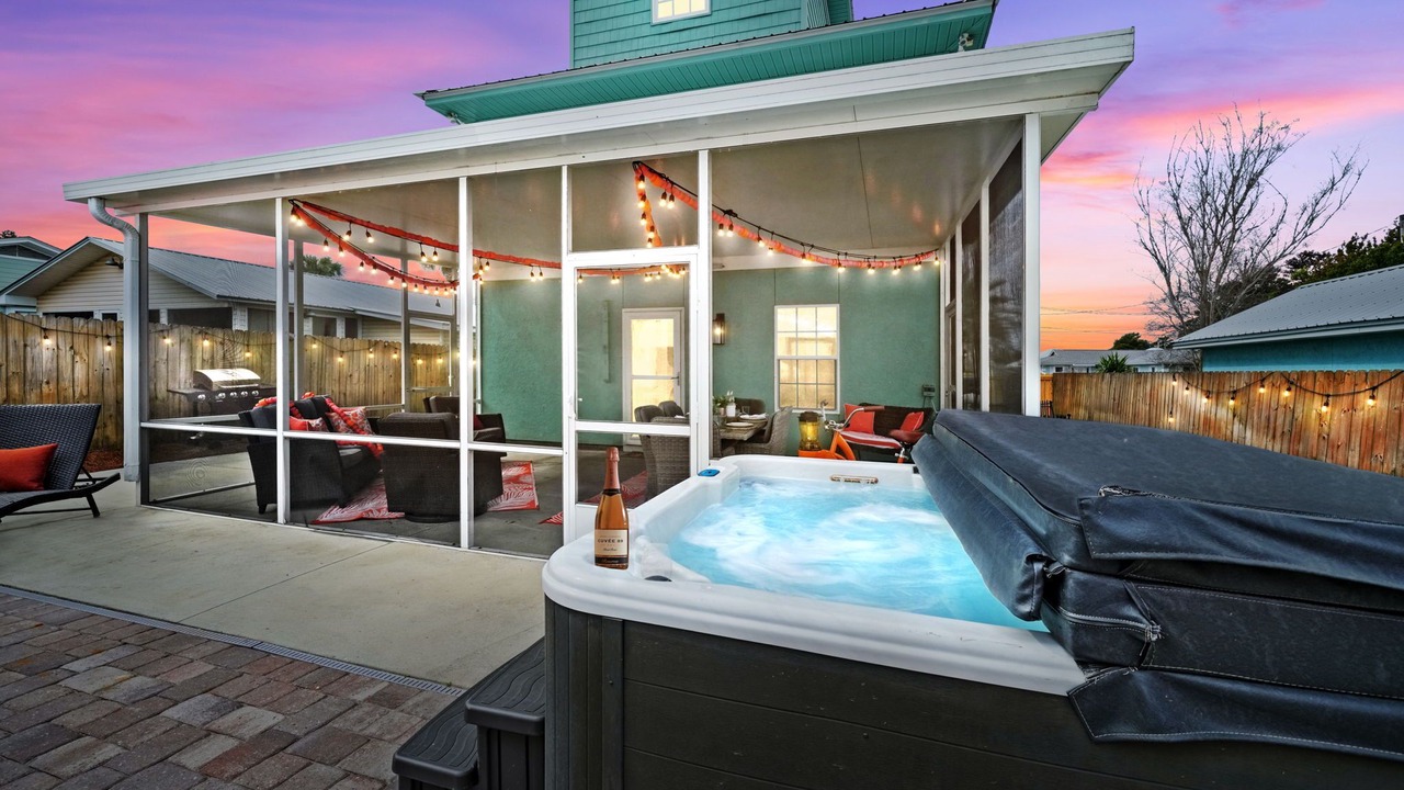 Photo of Patio Balcony in Kiska Beach