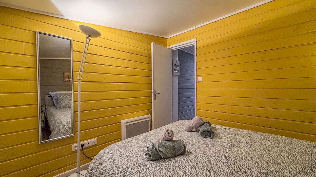 Photo of Bedroom in Auguaise