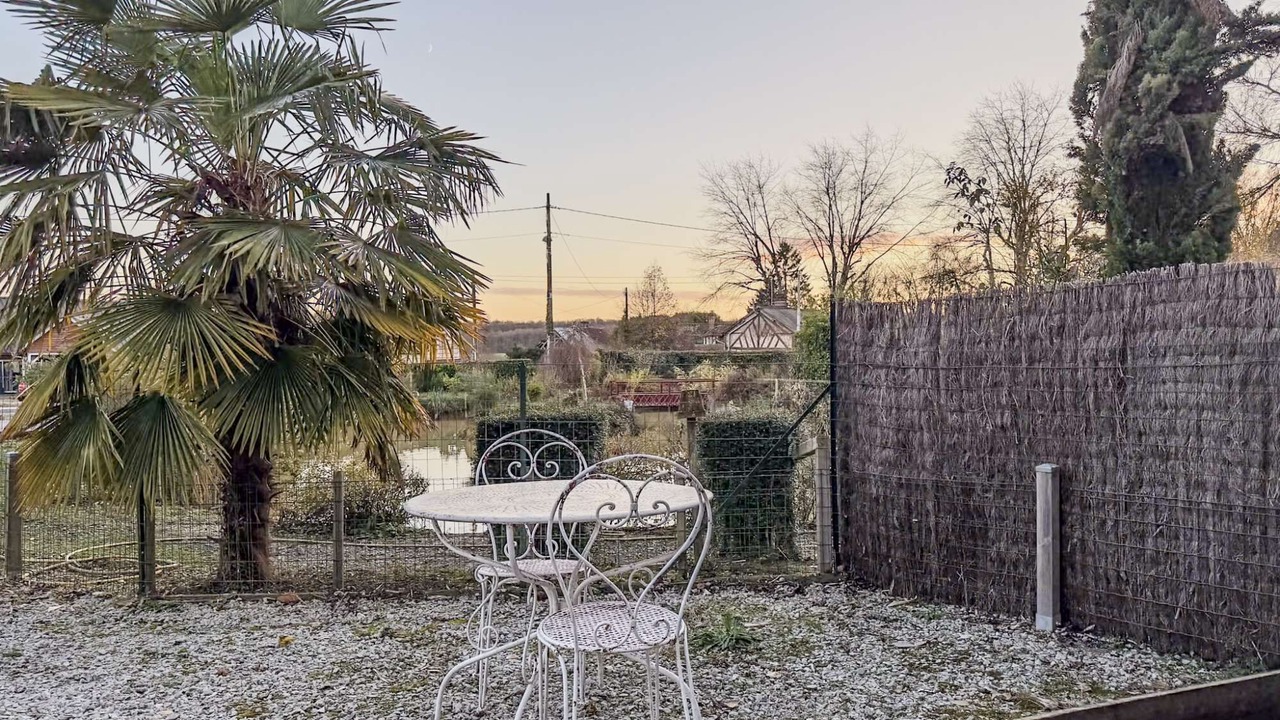Photo of Outdoor in Auguaise