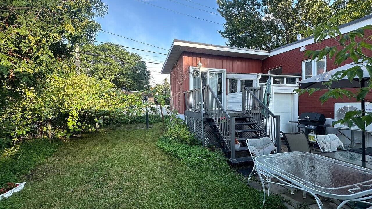 Photo of Outdoor in Laval