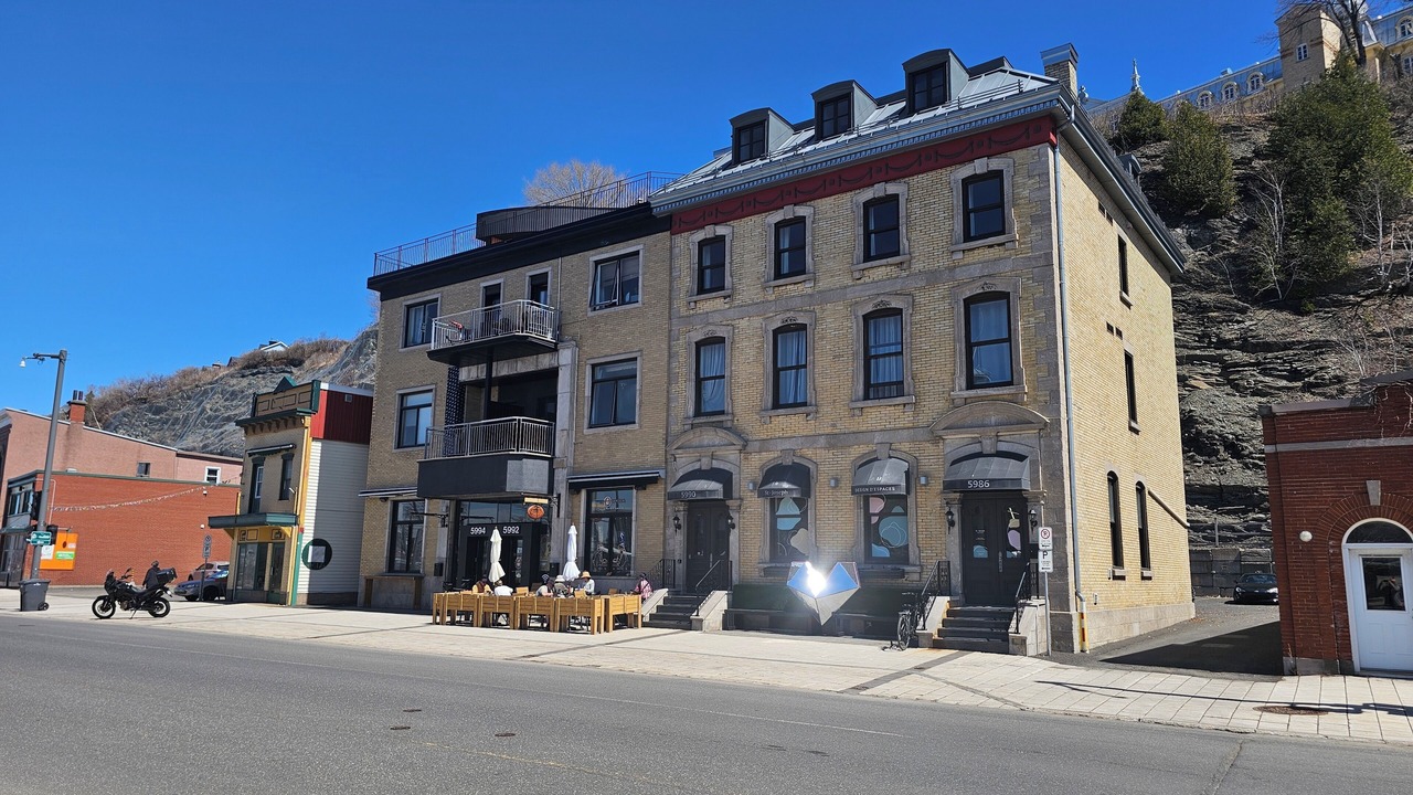 Photo of Outdoor in Desjardins