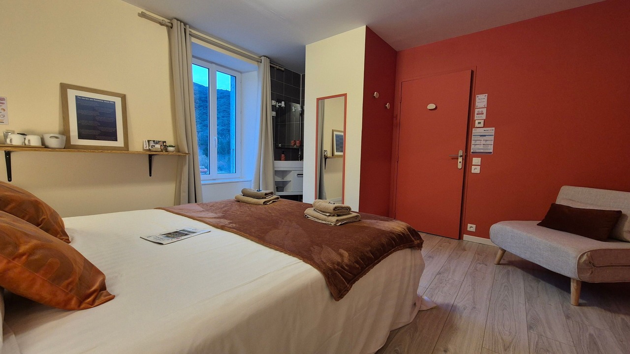 Photo of Bedroom in Riols