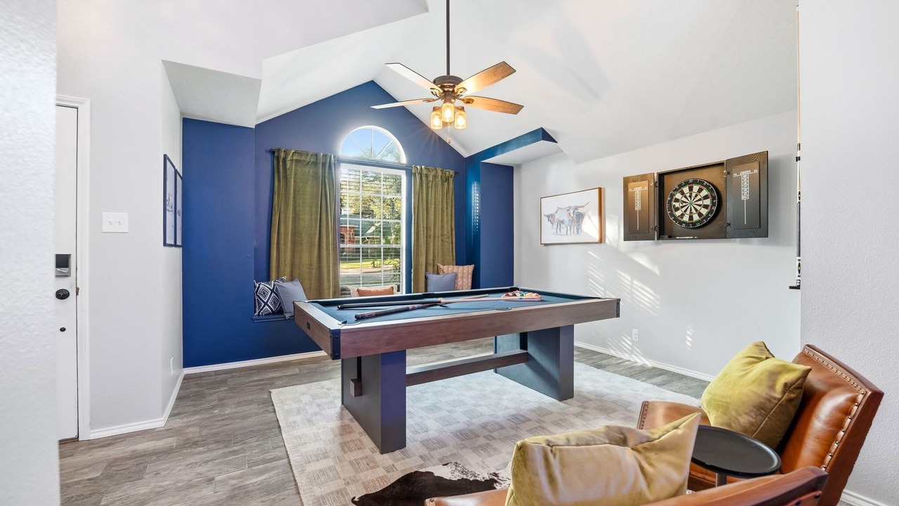 Photo of Bedroom in Woodridge