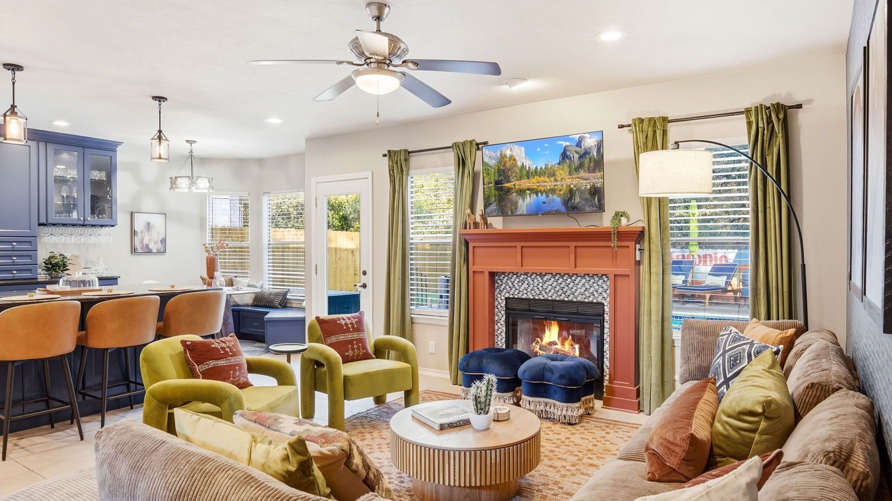 Photo of Livingroom in Woodridge