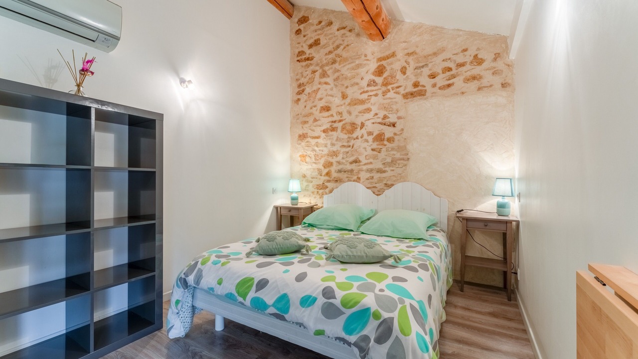Photo of Bedroom in Piolenc
