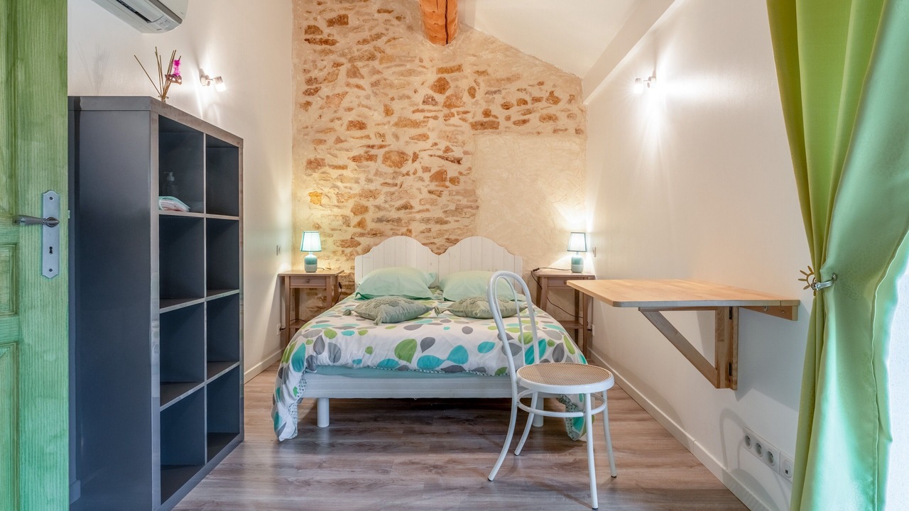 Photo of Bedroom in Piolenc