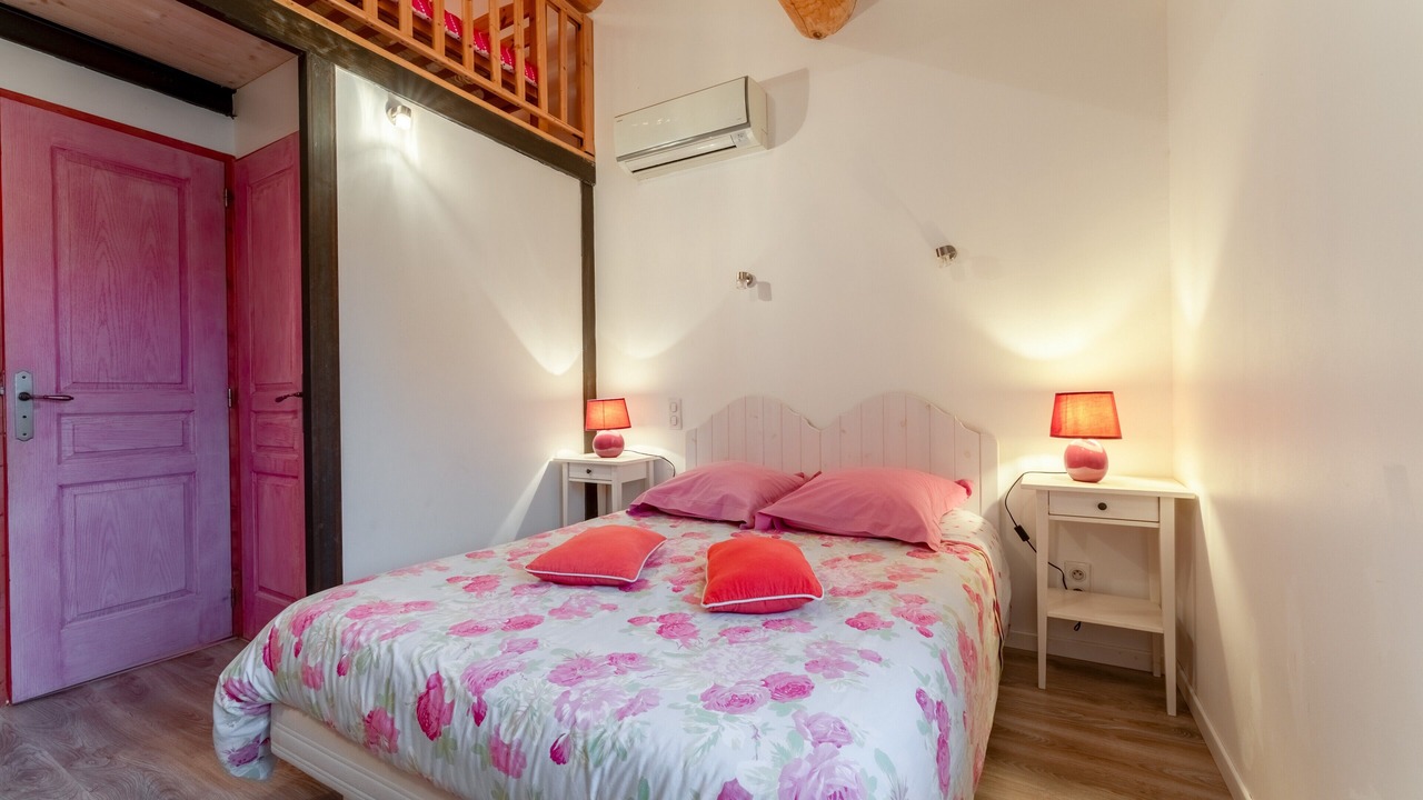Photo of Bedroom in Piolenc