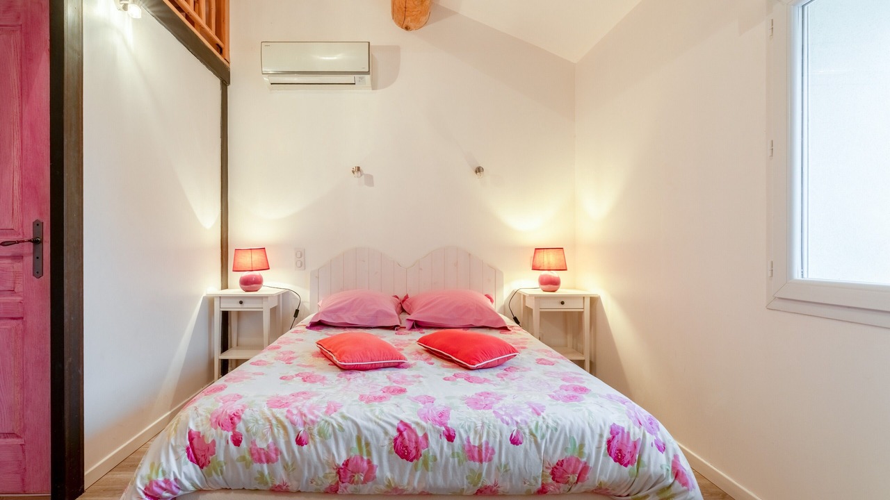 Photo of Bedroom in Piolenc