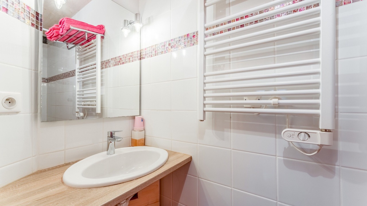 Photo of Bathroom in Piolenc