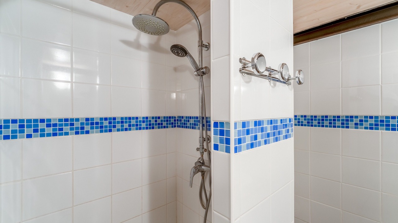 Photo of Bathroom in Piolenc