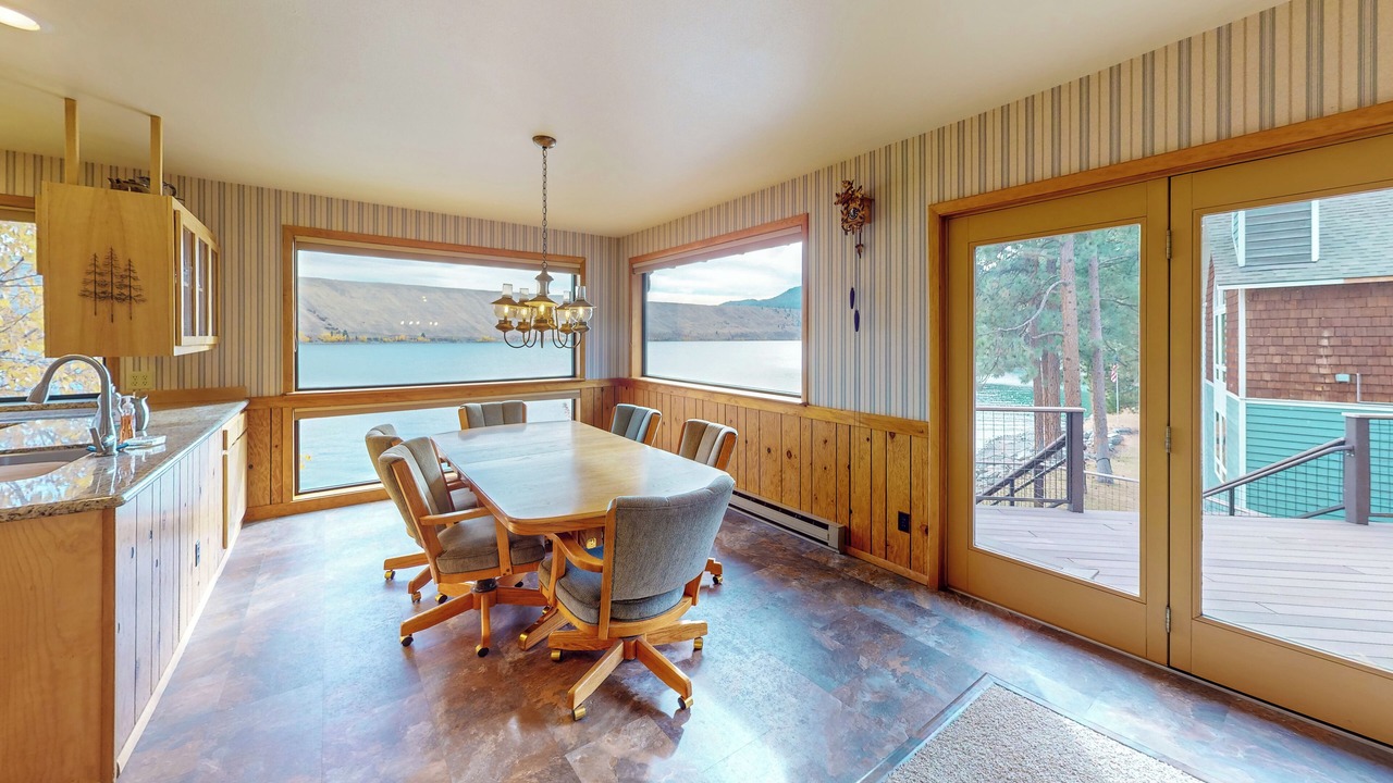 Photo of Livingroom in Joseph