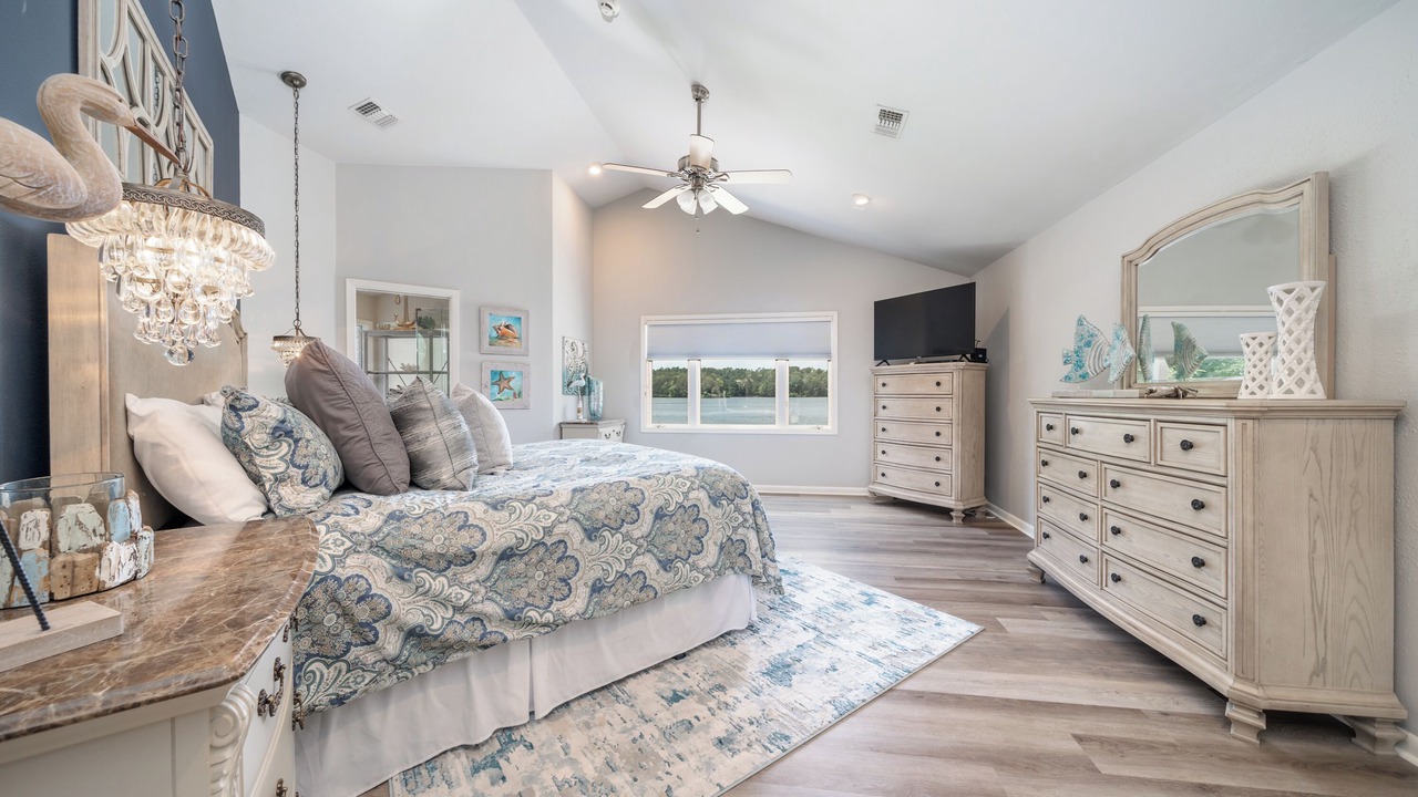 Photo of Bedroom in Hot Springs