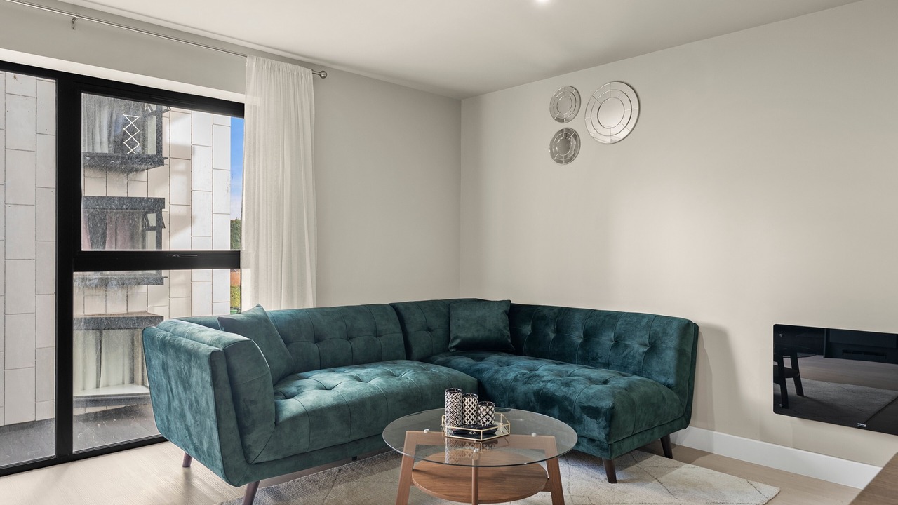 Photo of Livingroom in Sheldon