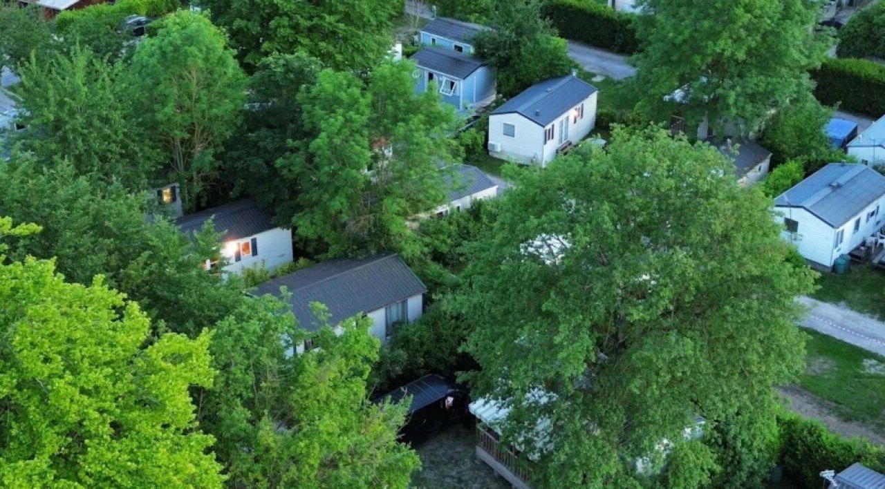 Photo of Outdoor in Angicourt