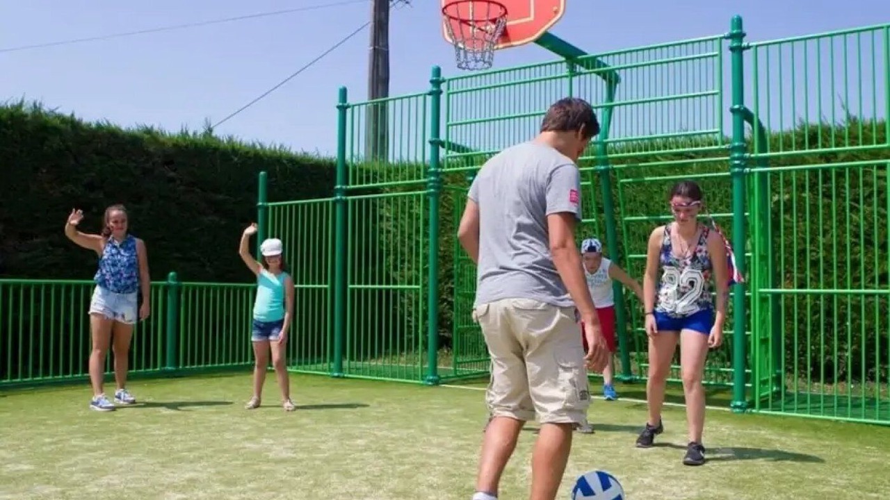 Photo of Others in Thegra