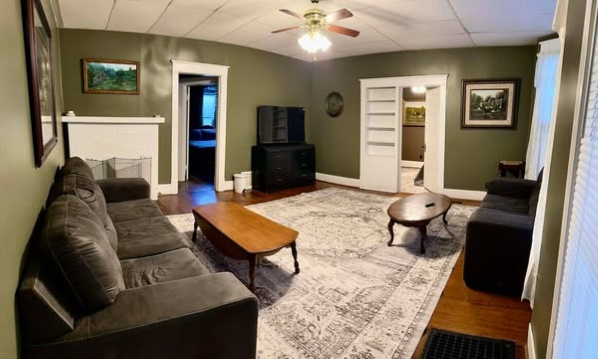 Photo of Livingroom in Olney