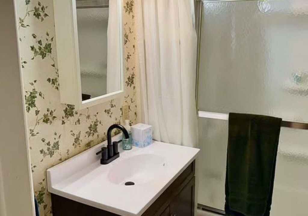 Photo of Bathroom in Olney