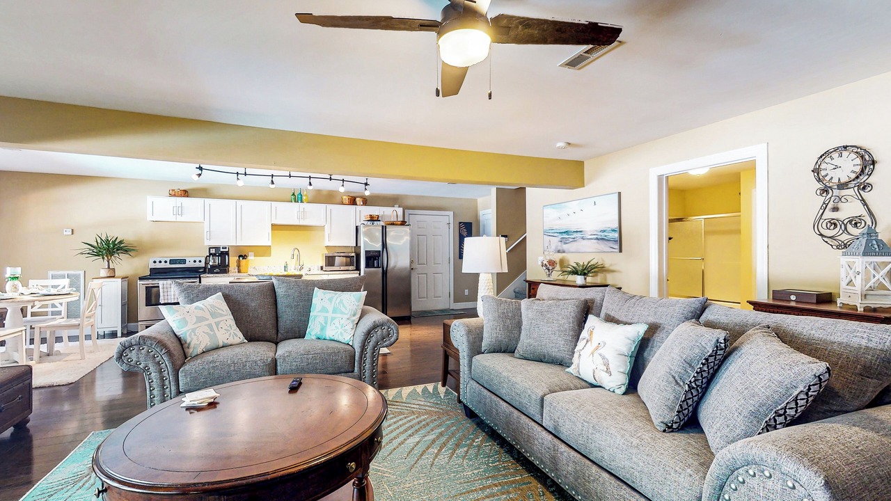 Photo of Livingroom in Graysville