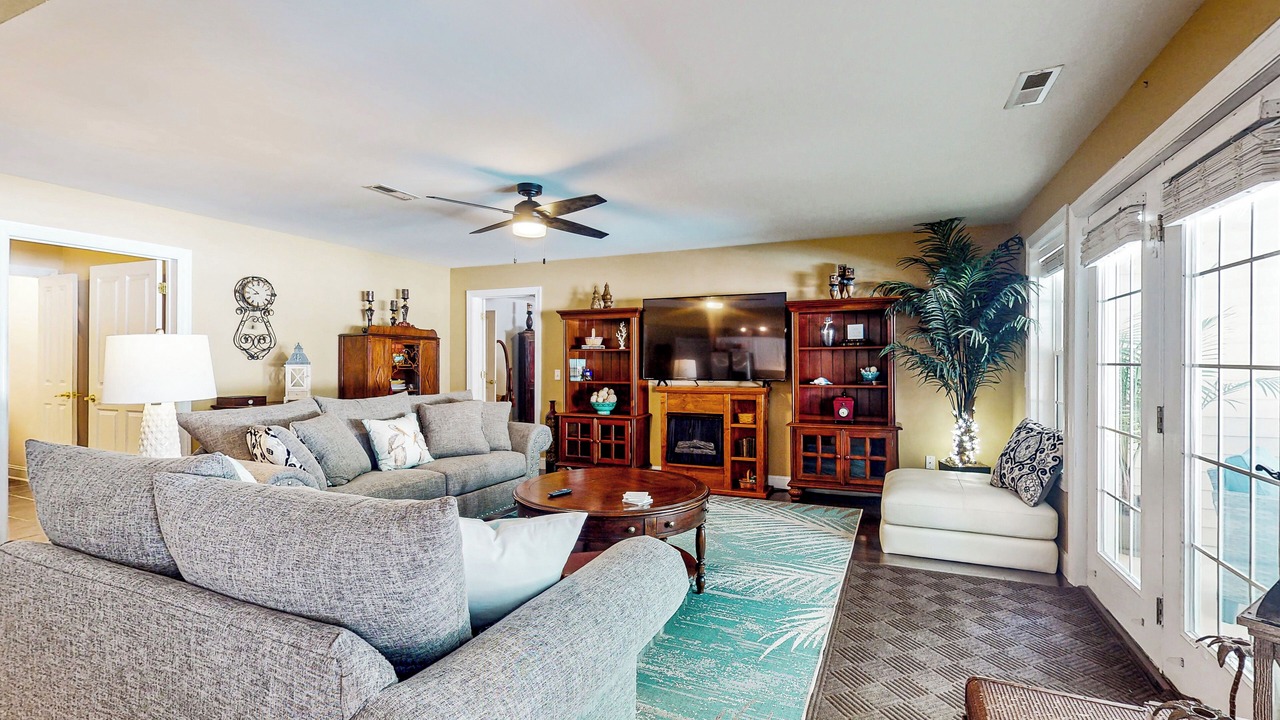 Photo of Livingroom in Graysville