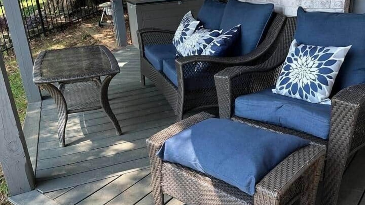 Photo of Outdoor in Norwood