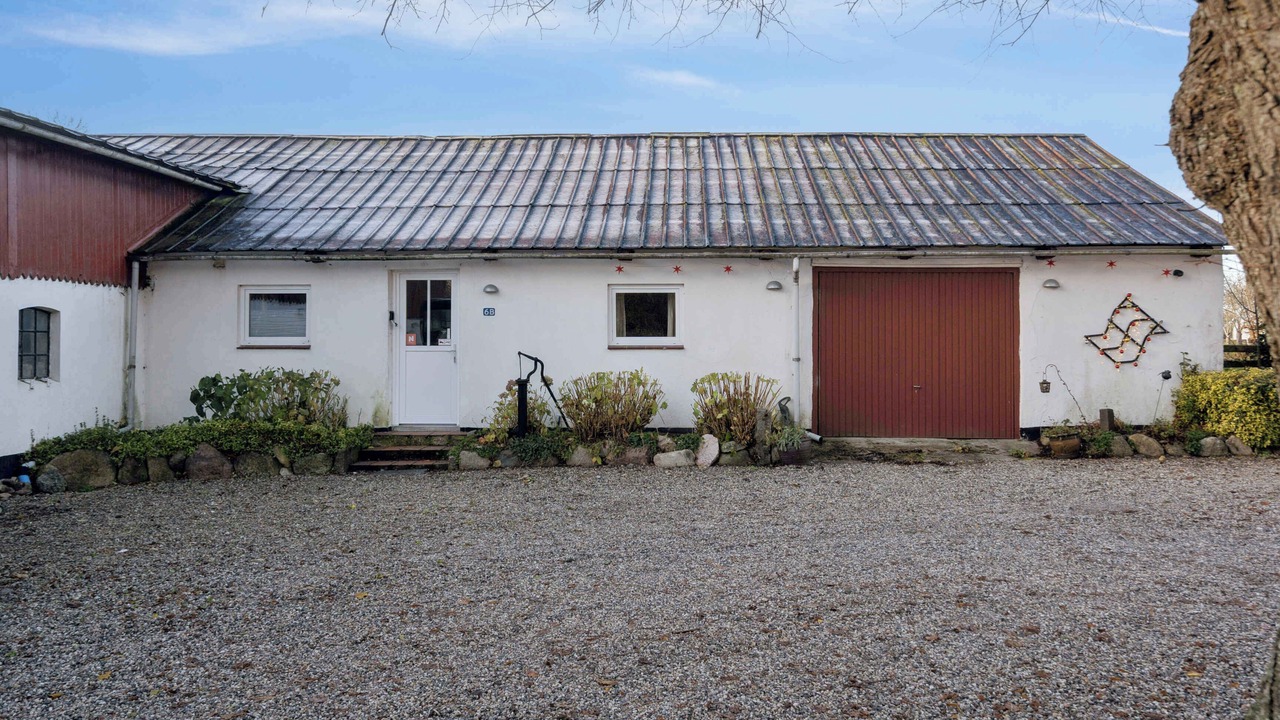 Photo of Others in Krusaa