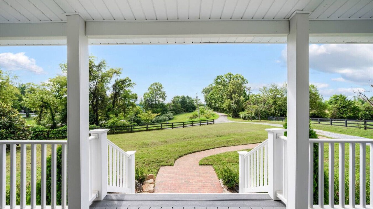 Photo of Outdoor in Peaks