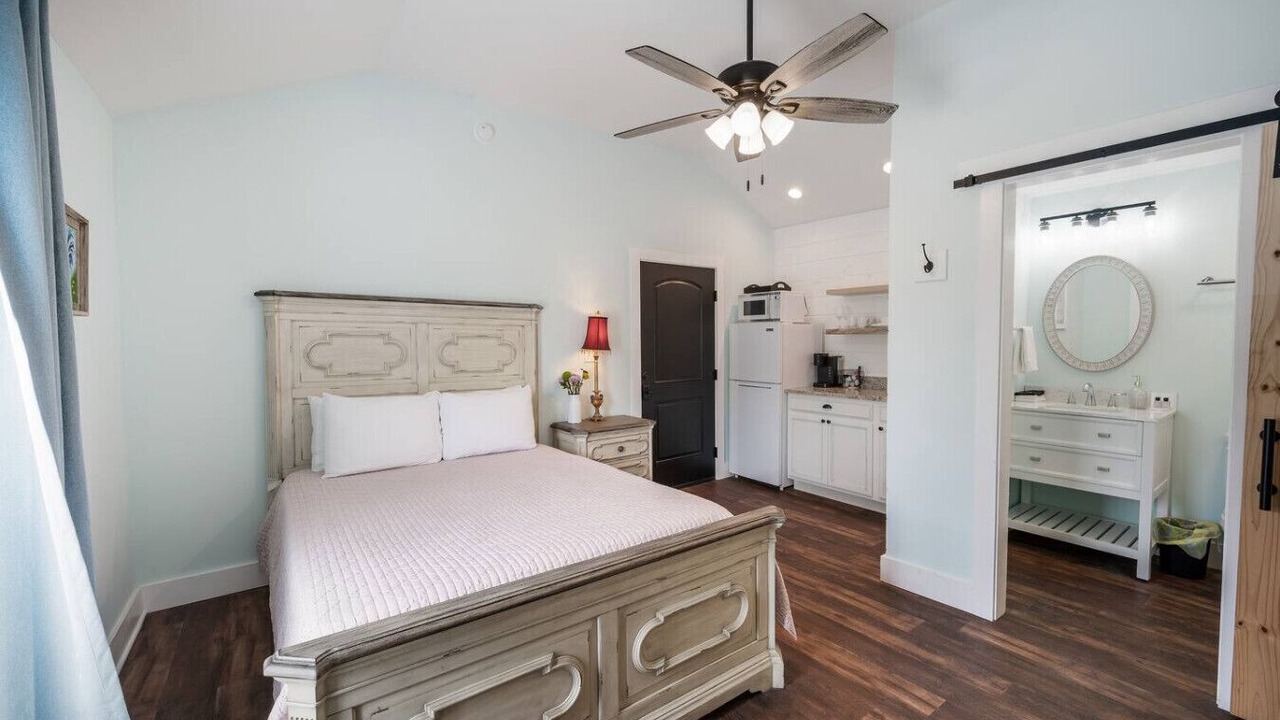 Photo of Bedroom in Peaks