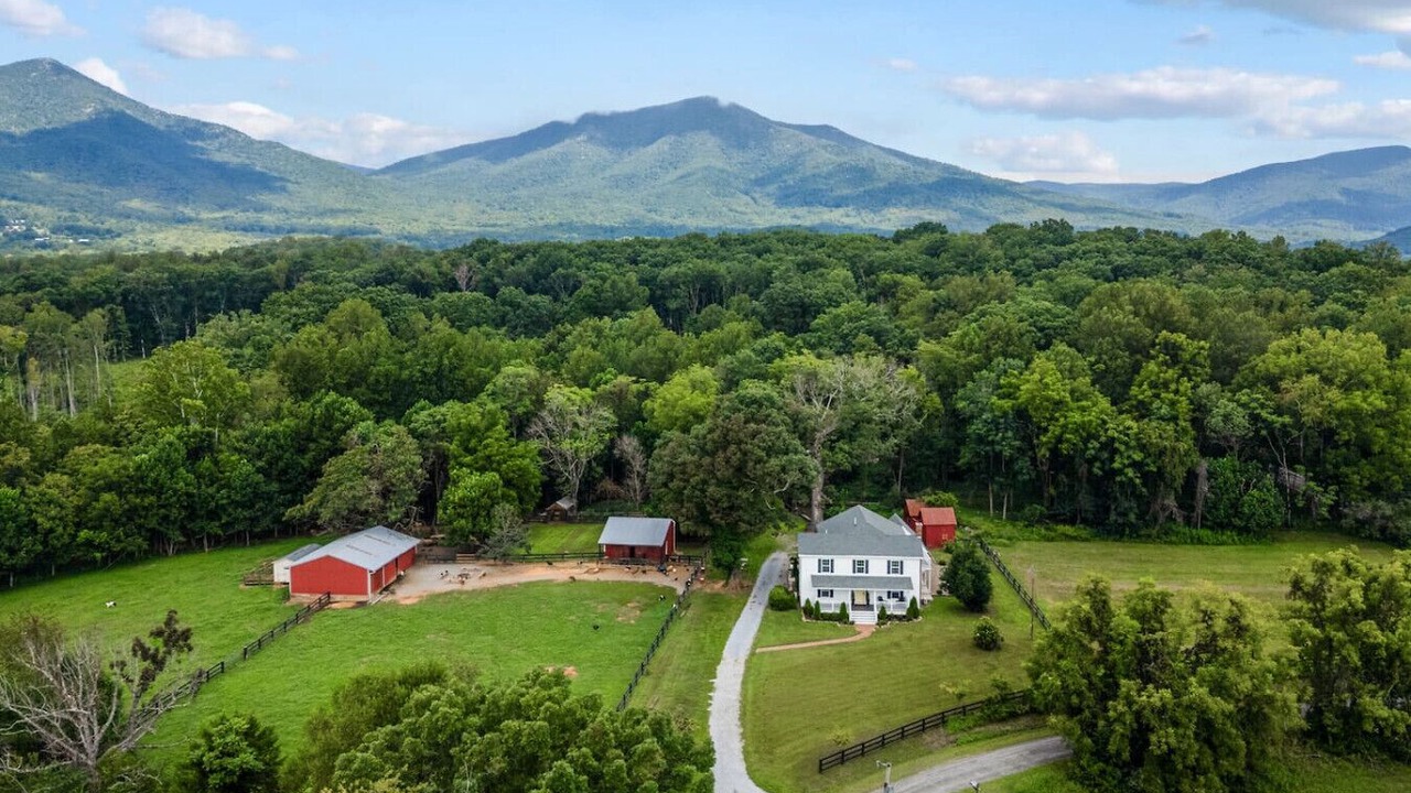 Photo of Outdoor in Peaks
