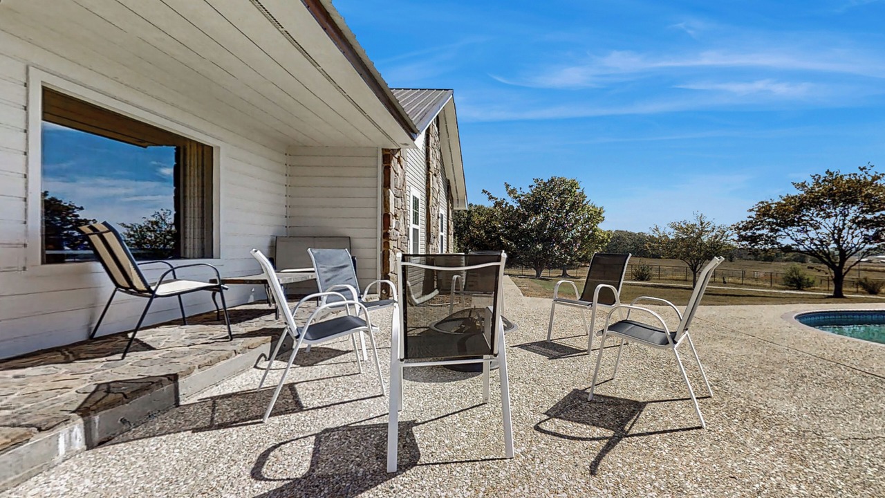 Photo of Outdoor in Maysville