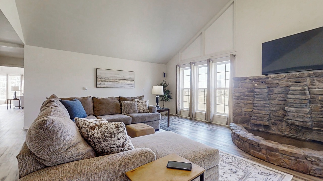 Photo of Livingroom in Maysville