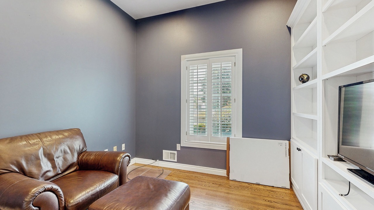 Photo of Livingroom in Centralia