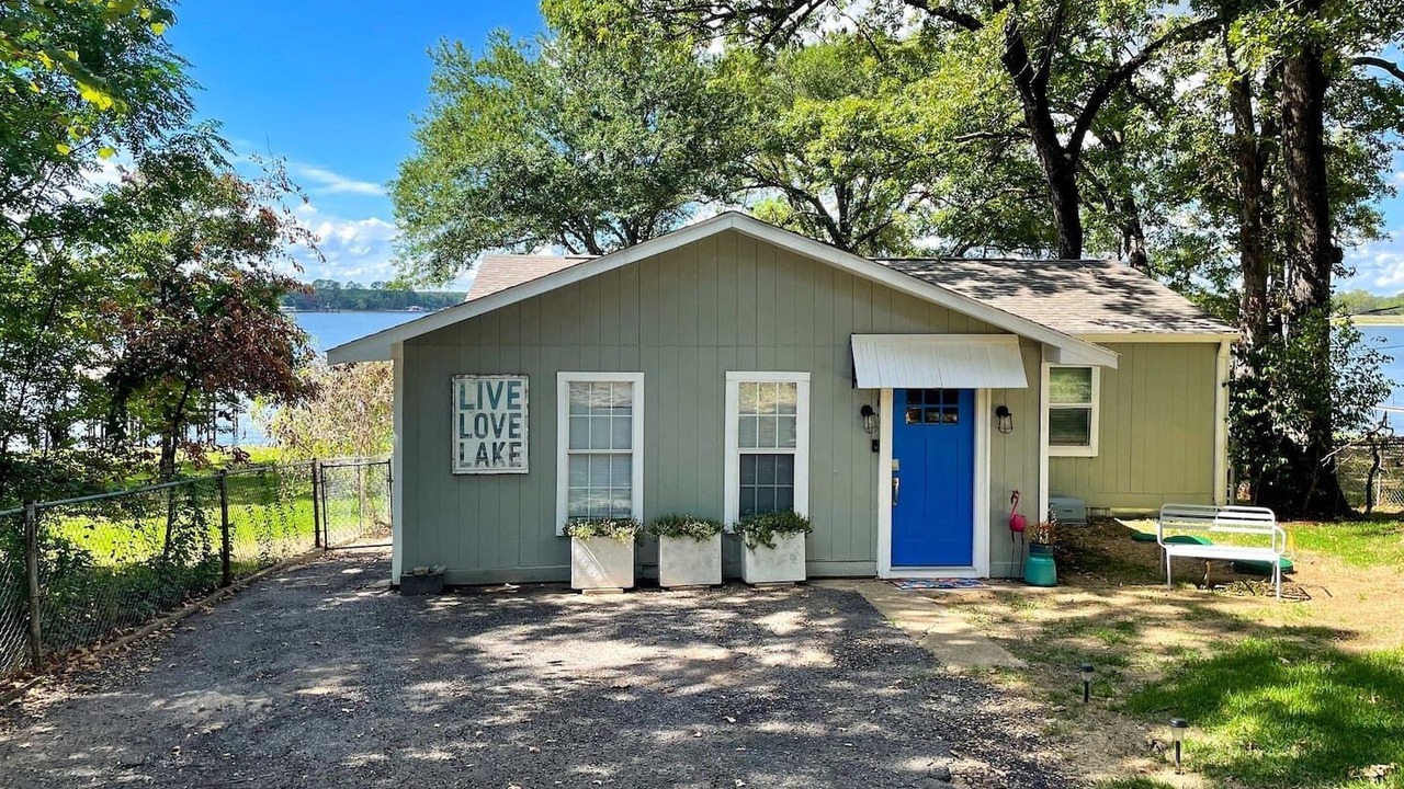 Photo of Outdoor in Enchanted Oaks