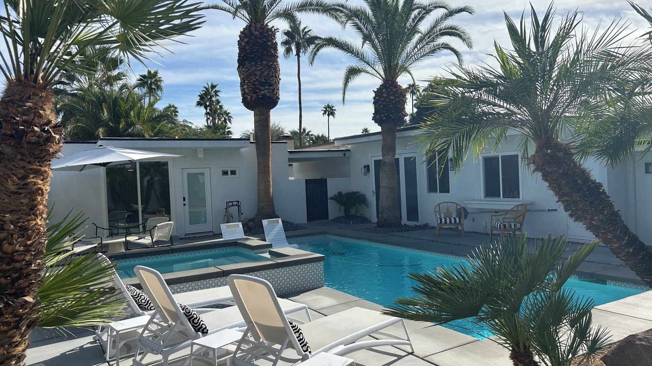 Photo of Outdoor in Tahquitz River Estates