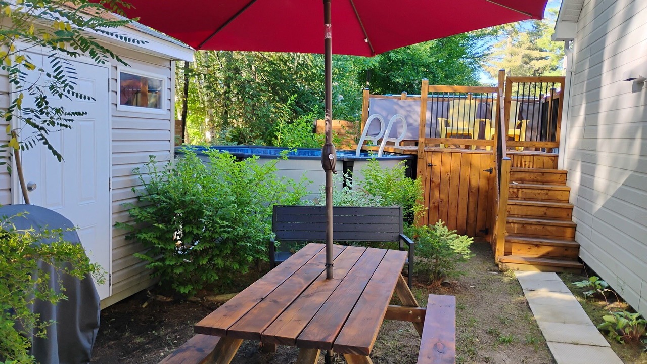 Photo of Outdoor in Rawdon