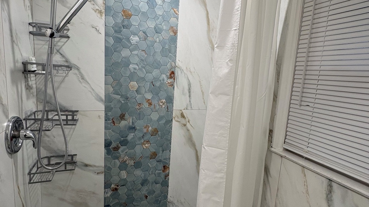 Photo of Bathroom in Enderly Park