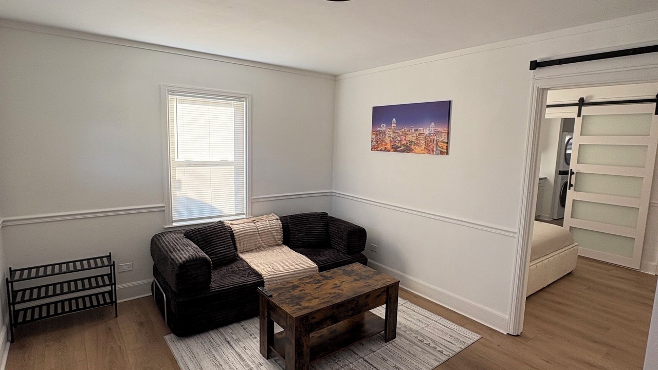 Photo of Livingroom in Enderly Park