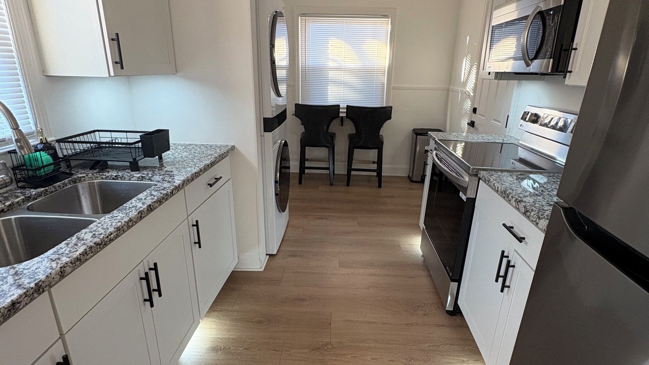 Photo of Kitchen in Enderly Park