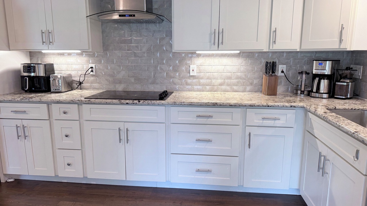 Photo of Kitchen in Portlock