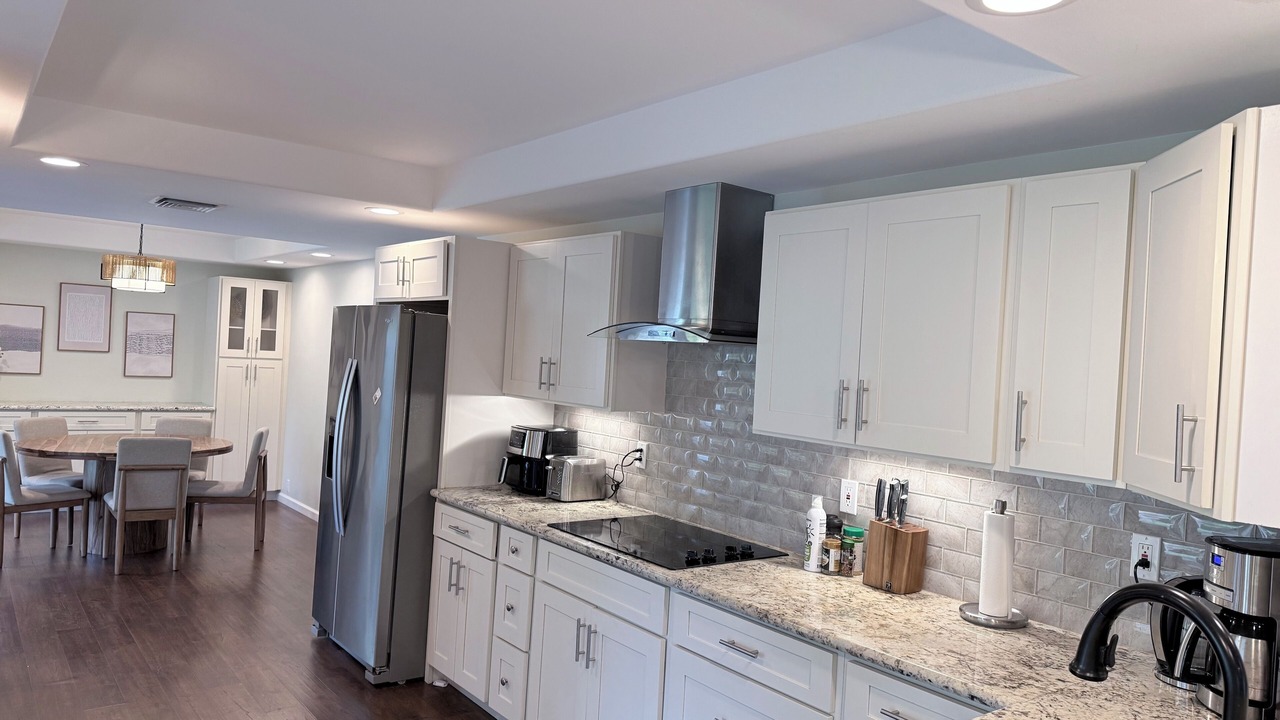 Photo of Kitchen in Portlock