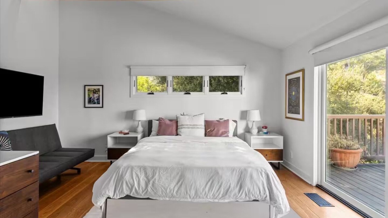 Photo of Bedroom in Topanga