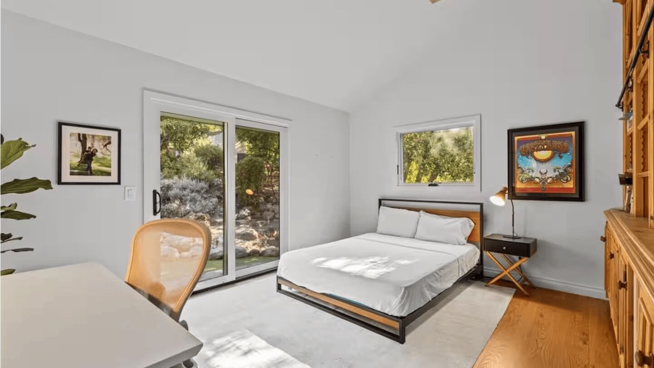 Photo of Bedroom in Topanga