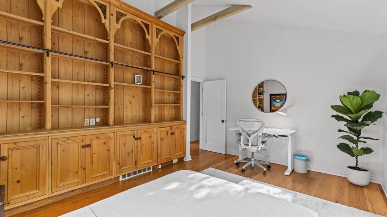 Photo of Bedroom in Topanga