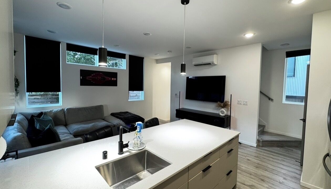 Photo of Livingroom in North Beacon Hill