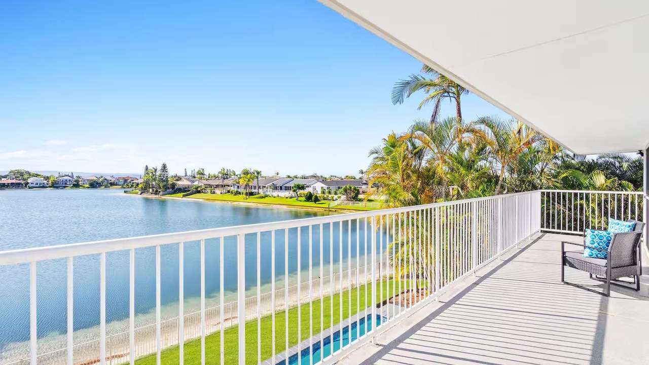 Photo of Outdoor in Broadbeach Waters