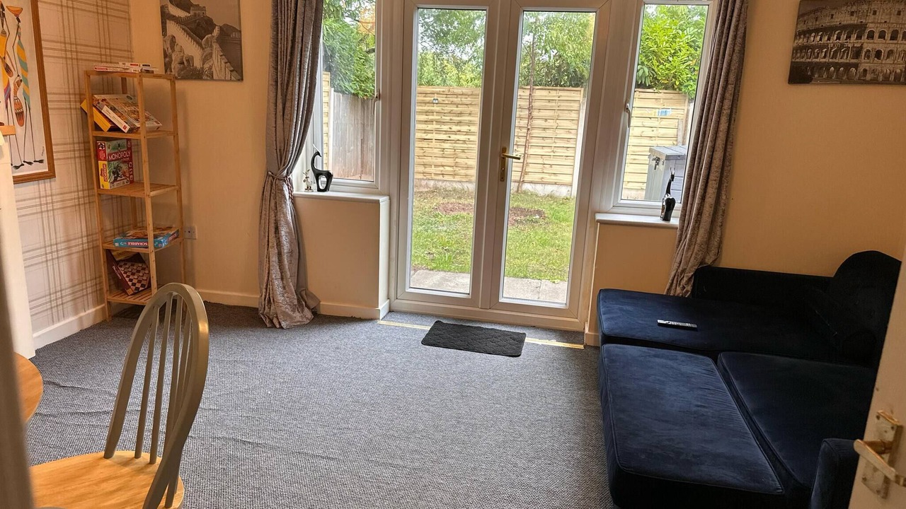 Photo of Livingroom in Runcorn